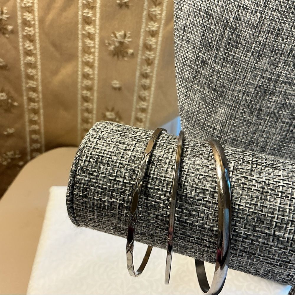 Silvertone Bangle Bracelets Set of 3